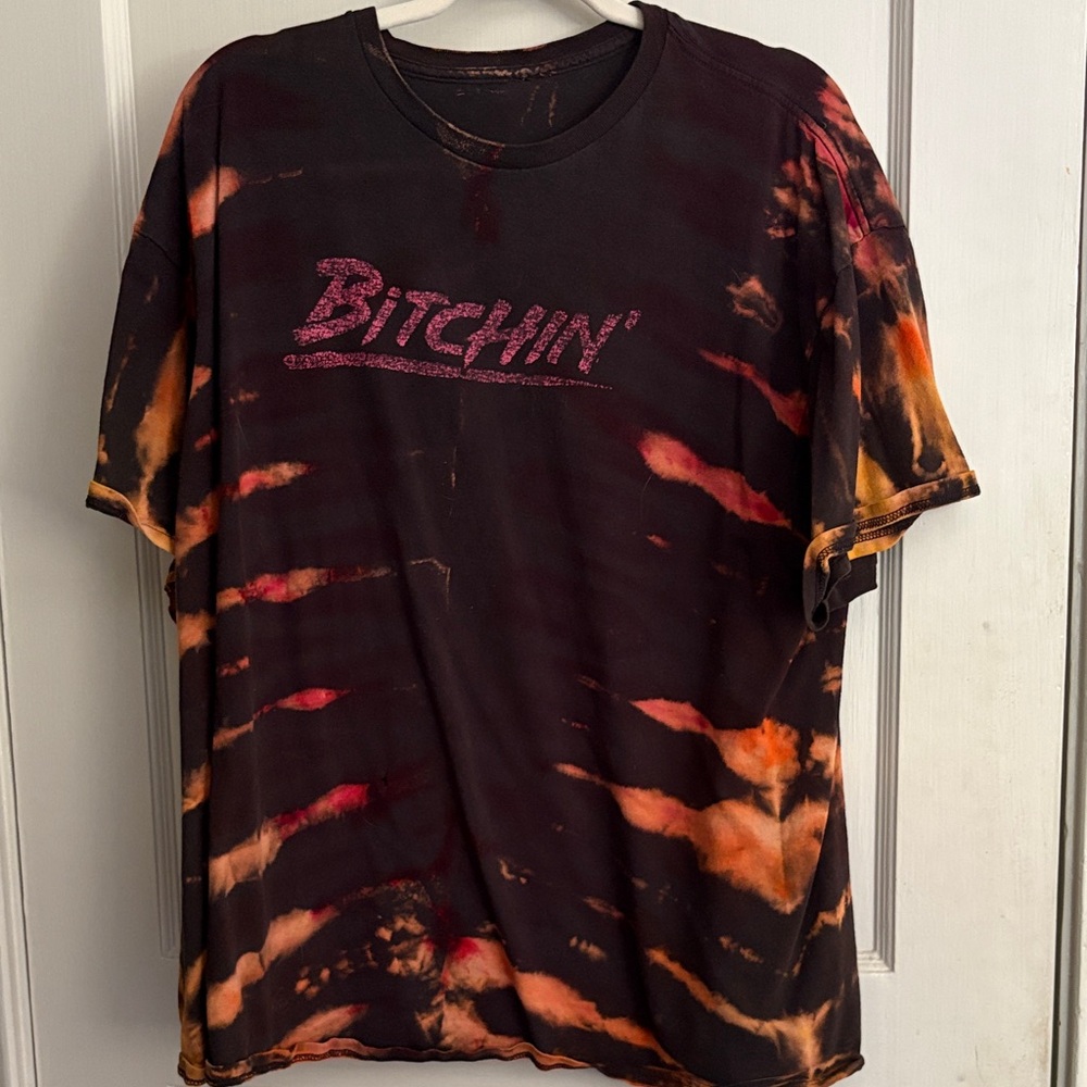 Tie-Dye Graphic T-Shirt